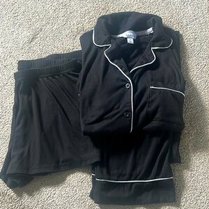 Women's Nicole Miller ; Black 3 piece short Pajama Set; size : small